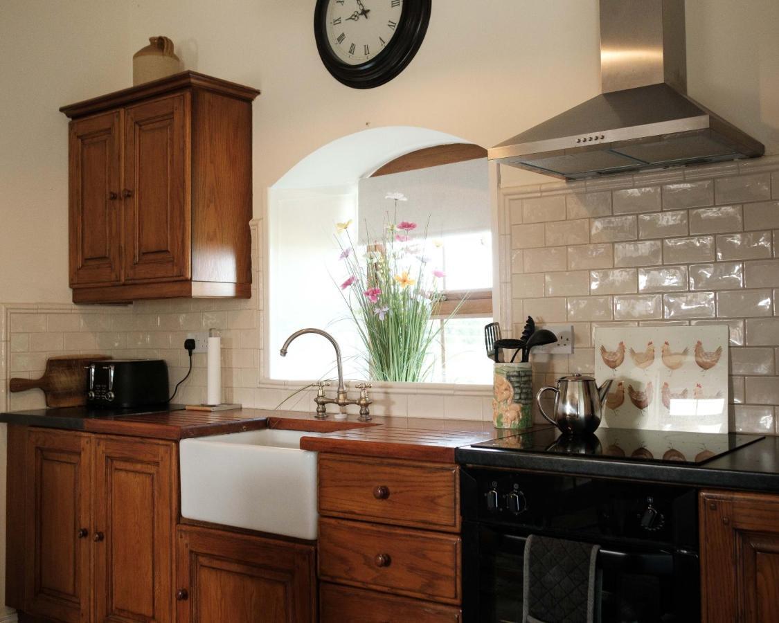 Drumnavaddy Cottage Dromore  ภายนอก รูปภาพ